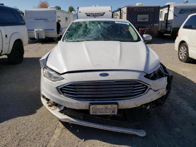 3FA6P0LU7JR155883 - 2018 FORD FUSION SE HYBRID WHITE photo 5