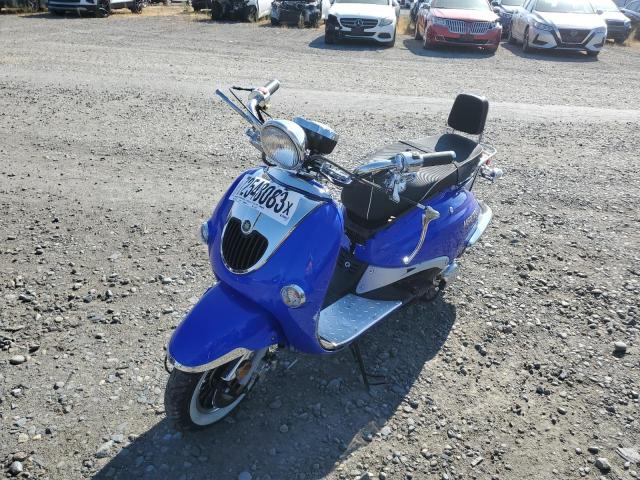 L5YTCKPF0L1172627 - 2020 ZNEN SCOOTER BLUE photo 2