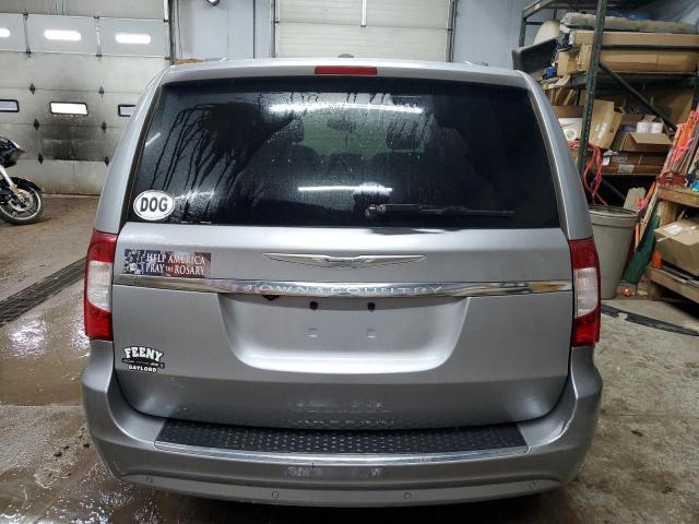 2C4RC1CG8DR726617 - 2013 CHRYSLER TOWN & COU TOURING L SILVER photo 6