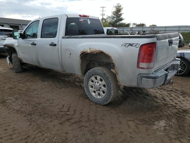 1GT120CG4CF157538 - 2012 GMC SIERRA K2500 SLE SILVER photo 2