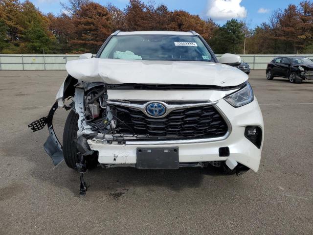 5TDDBRCH0MS014999 - 2021 TOYOTA HIGHLANDER HYBRID LIMITED WHITE photo 5