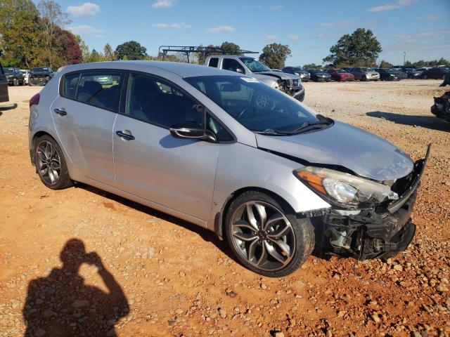 KNAFZ5A37G5565717 - 2016 KIA FORTE SX SILVER photo 4