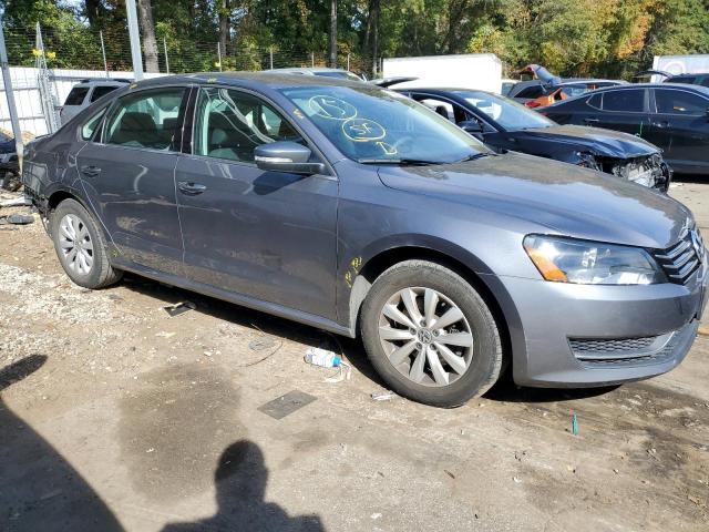 1VWAP7A3XDC096884 - 2013 VOLKSWAGEN PASSAT S GRAY photo 4