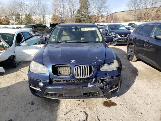 5UXZV8C55BL421940 - 2011 BMW X5 XDRIVE50I BLUE photo 5