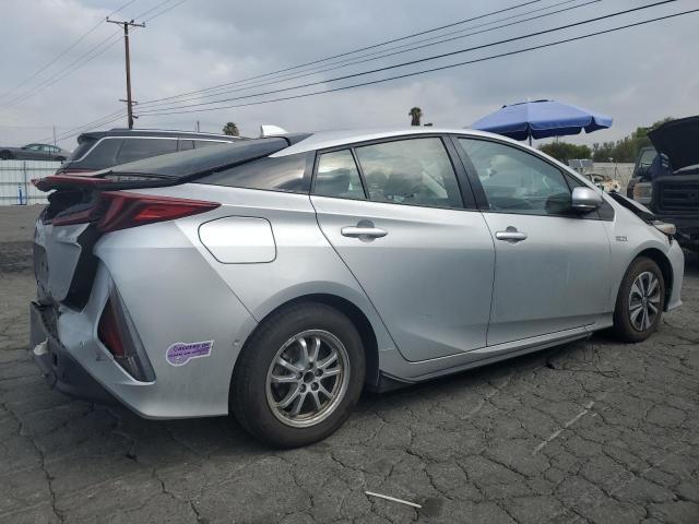 JTDKARFP5K3111871 - 2019 TOYOTA PRIUS PRIM GRAY photo 3