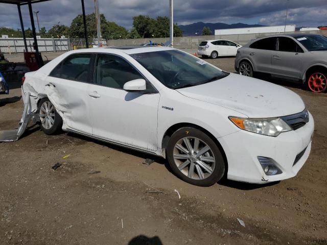 4T1BD1FK9CU001605 - 2012 TOYOTA CAMRY HYBRID WHITE photo 4