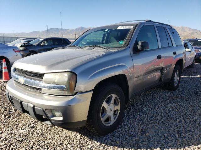 1GNDT13S022315746 - 2002 CHEVROLET TRAILBLAZE TAN photo 1