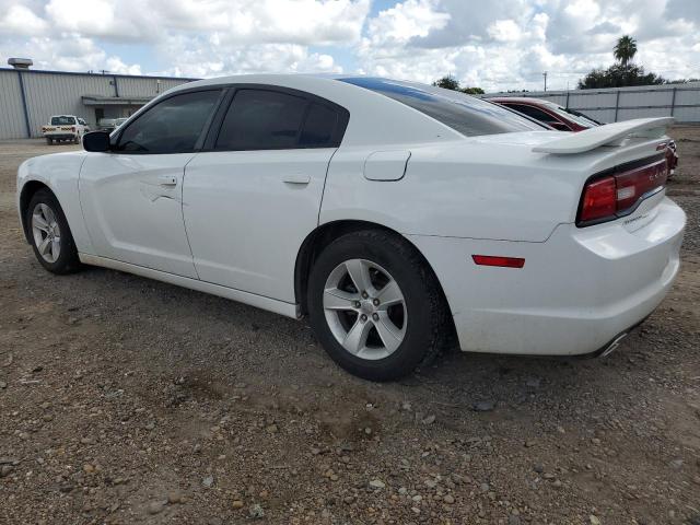 2B3CL3CG8BH612655 - 2011 DODGE CHARGER WHITE photo 2