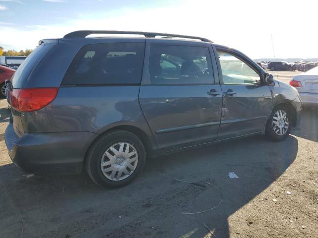 5TDZK23C77S015458 - 2007 TOYOTA SIENNA CE GRAY photo 3