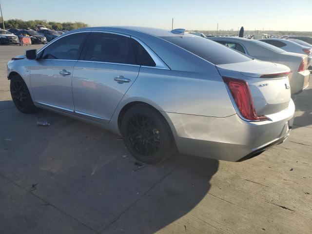 2G61M5S3XJ9118869 - 2018 CADILLAC XTS LUXURY SILVER photo 2