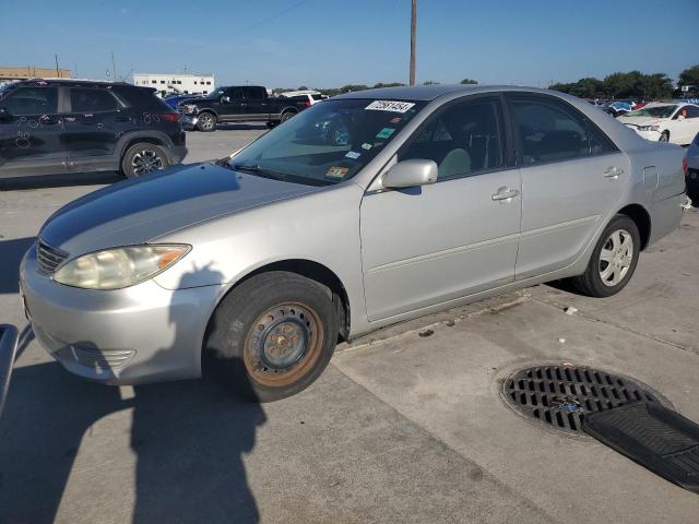 4T1BE32K46U736429 - 2006 TOYOTA CAMRY LE SILVER photo 1