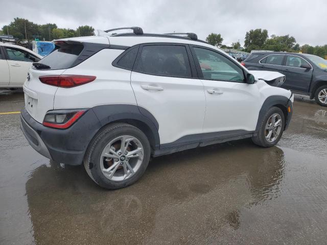 KM8K62AB1PU957139 - 2023 HYUNDAI KONA SEL WHITE photo 3