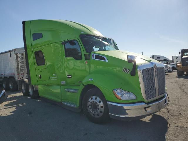 2021 KENWORTH CONSTRUCTI T680, null