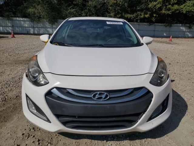 KMHD35LE6DU128086 - 2013 HYUNDAI ELANTRA GT WHITE photo 5