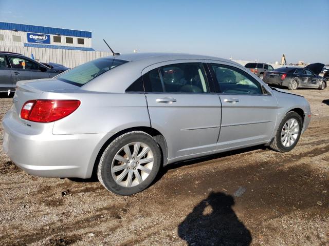 1C3CC5FB1AN147334 - 2010 CHRYSLER SEBRING LIMITED SILVER photo 3