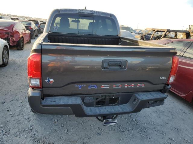 5TFAZ5CN5HX047798 - 2017 TOYOTA TACOMA DOUBLE CAB 灰色 照片 6