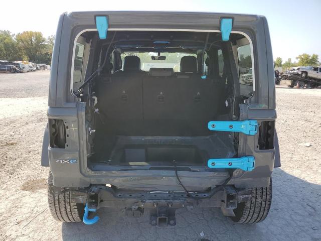 1C4JJXP6XNW198983 - 2022 JEEP WRANGLER U SAHARA 4XE GRAY photo 6