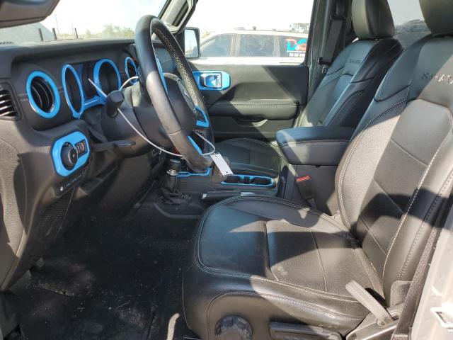 1C4JJXP6XNW198983 - 2022 JEEP WRANGLER U SAHARA 4XE GRAY photo 7