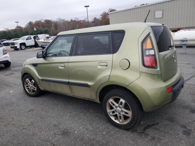 KNDJT2A27A7064228 - 2010 KIA SOUL + GREEN photo 2