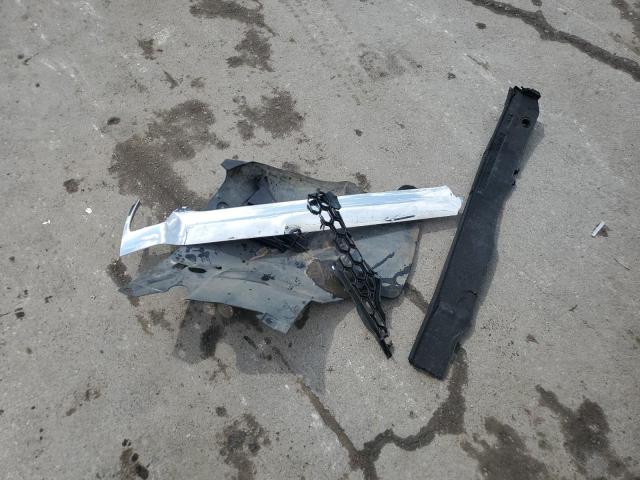 5TFJU4GN2BX005700 - 2011 TOYOTA TACOMA DOUBLE CAB PRERUNNER WHITE photo 12