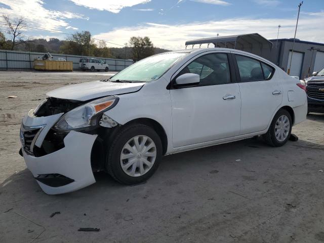 3N1CN7APXJL878397 - 2018 NISSAN VERSA S WHITE photo 1