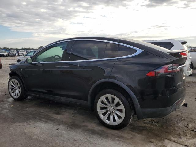 5YJXCDE24JF141275 - 2018 TESLA MODEL X BLACK photo 2