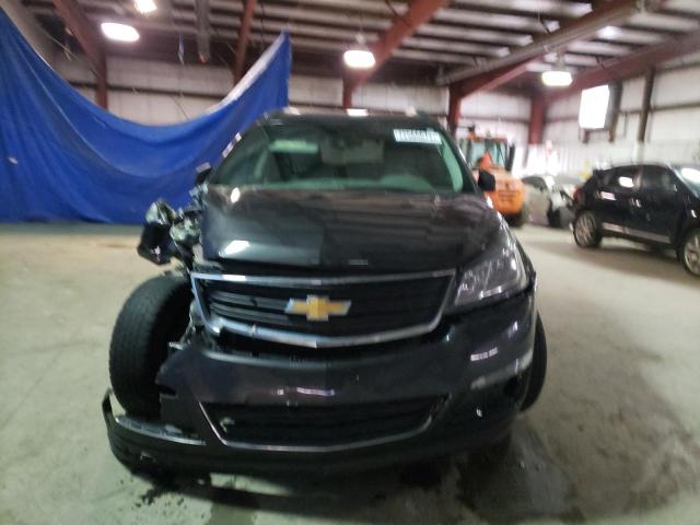 1GNKRFED3HJ316759 - 2017 CHEVROLET TRAVERSE LS GRAY photo 5