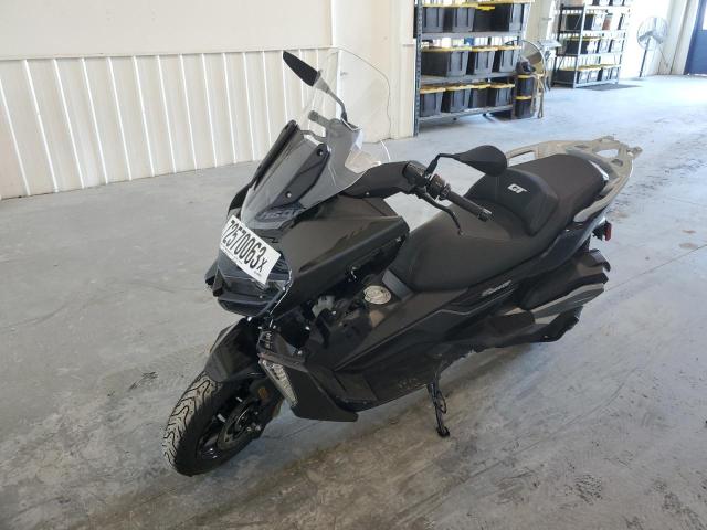 WB40C6305PS912868 - 2023 BMW C 400 GT BLACK photo 2