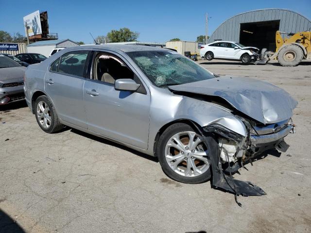 3FAHP0HA5CR401405 - 2012 FORD FUSION SE SILVER photo 4