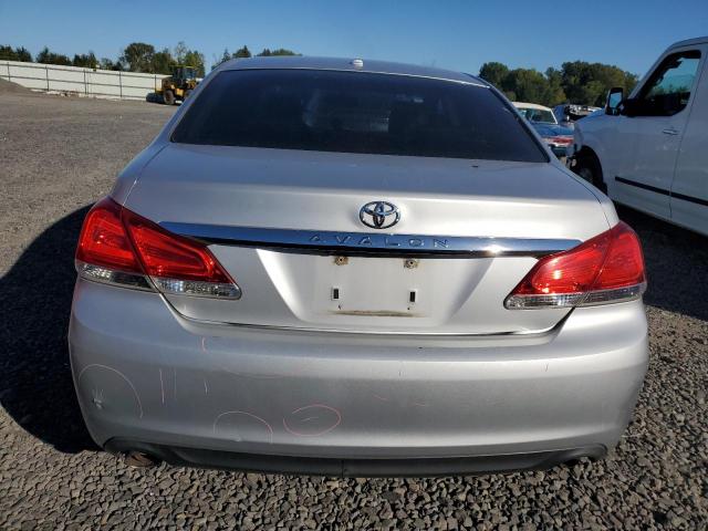 4T1BK3DBXCU451414 - 2012 TOYOTA AVALON BASE ვერცხლისფერი ფოტო 6