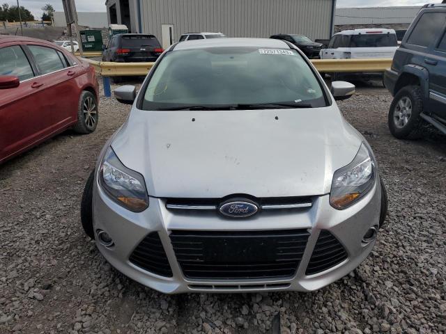 1FADP3N27EL246435 - 2014 FORD FOCUS TITANIUM SILVER photo 5