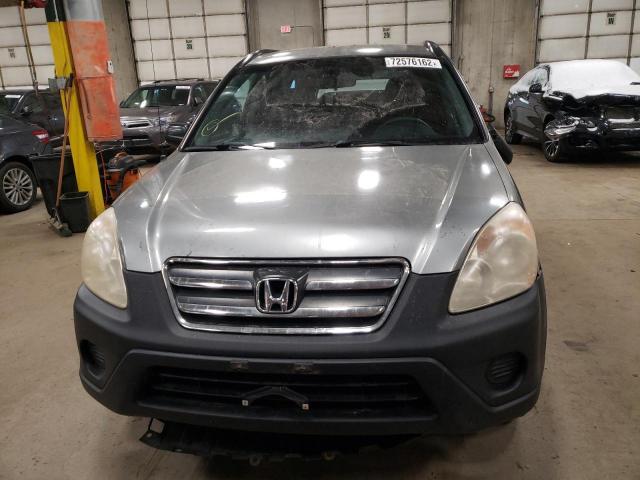 JHLRD78586C005509 - 2006 HONDA CR-V LX SILVER photo 5