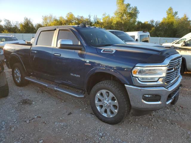 3C63R3EL8NG135602 - 2022 RAM 3500 LARAMIE BLUE photo 4