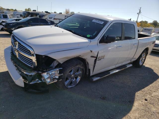 1C6RR7TT2KS566364 - 2019 RAM 1500 CLASS SLT WHITE photo 1