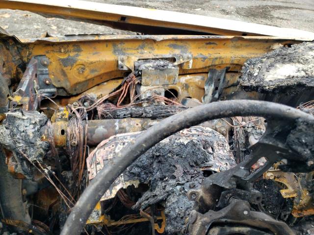 1NXBU40E59Z131359 - 2009 TOYOTA COROLLA LE BASE WHITE photo 9