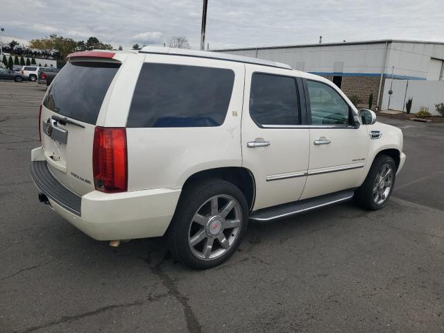 1GYS4EEJ4DR108080 - 2013 CADILLAC ESCALADE HYBRID WHITE photo 3