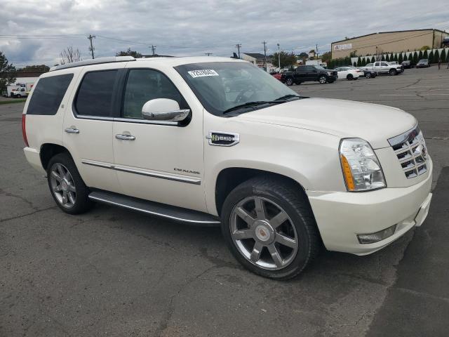 1GYS4EEJ4DR108080 - 2013 CADILLAC ESCALADE HYBRID WHITE photo 4