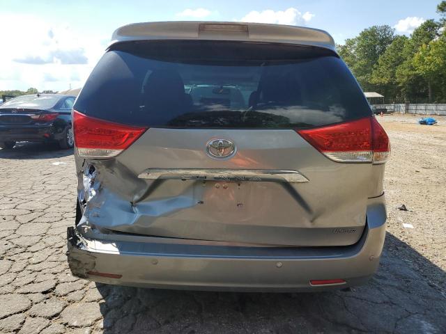 5TDYK3DCXBS173088 - 2011 TOYOTA SIENNA XLE SILVER photo 6