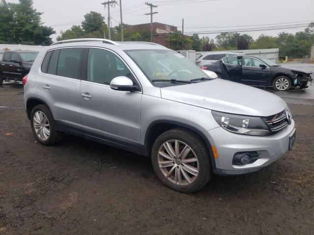 WVGBV7AX1DW507809 - 2013 VOLKSWAGEN TIGUAN S SILVER photo 4