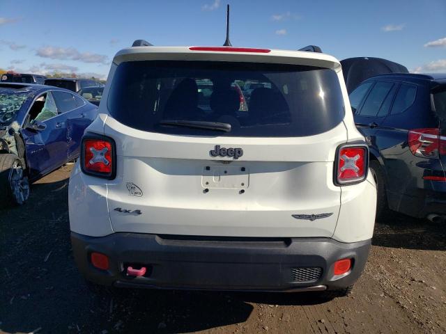 ZACCJBCB3HPF12392 - 2017 JEEP RENEGADE TRAILHAWK WHITE photo 6