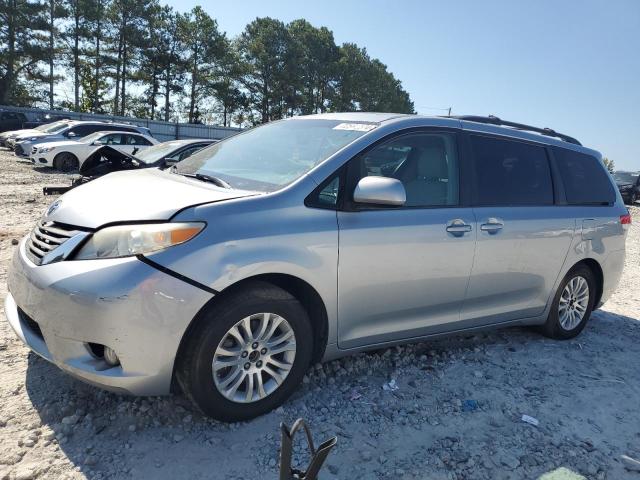 2014 TOYOTA SIENNA XLE, 