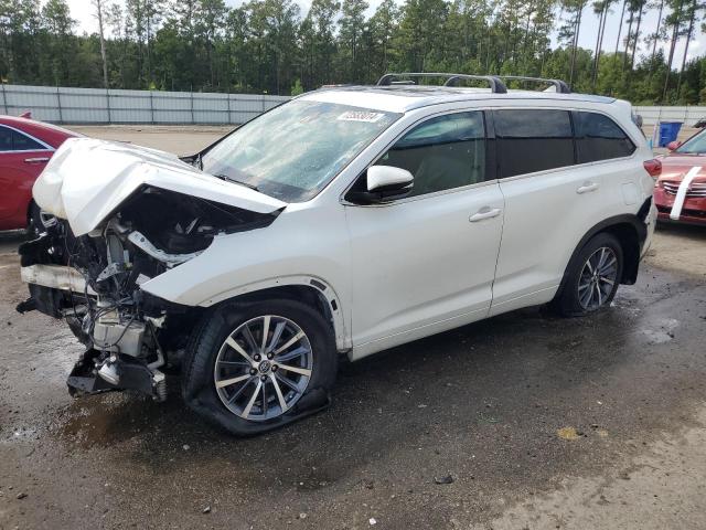 2017 TOYOTA HIGHLANDER SE, 