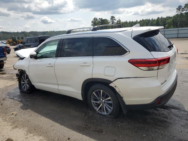 5TDJZRFH7HS392351 - 2017 TOYOTA HIGHLANDER SE 白色 照片 2