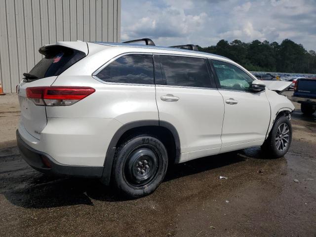 5TDJZRFH7HS392351 - 2017 TOYOTA HIGHLANDER SE 白色 照片 3