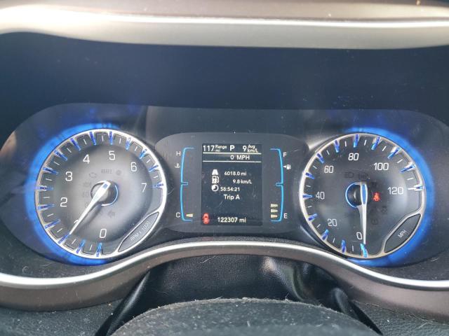 2C4RC1BG7HR523600 - 2017 CHRYSLER PACIFICA TOURING L WHITE photo 9