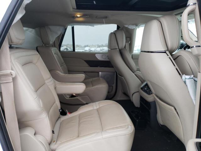 5LMJJ3LT2KEL22680 - 2019 LINCOLN NAVIGATOR L RESERVE 白色 照片 11