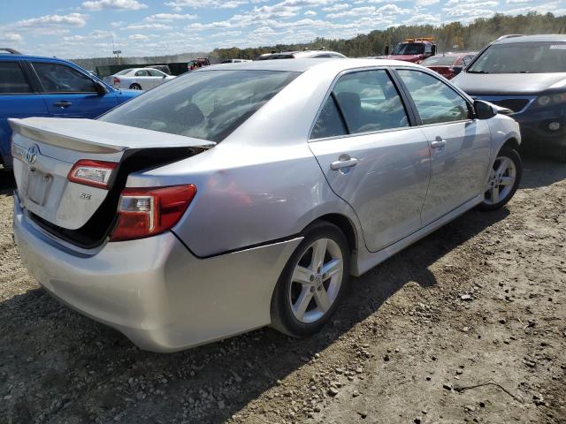 4T1BF1FK4DU270364 - 2013 TOYOTA CAMRY L SILVER photo 3