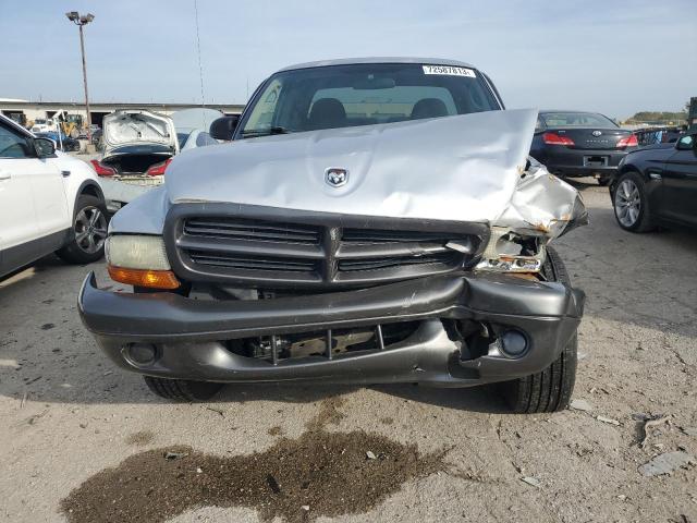 1B7GG12X02S724031 - 2002 DODGE DAKOTA BASE SILVER photo 5