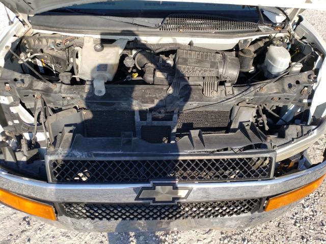 1GAZG1FG9B1173471 - 2011 CHEVROLET EXPRESS G3 LT WHITE photo 12