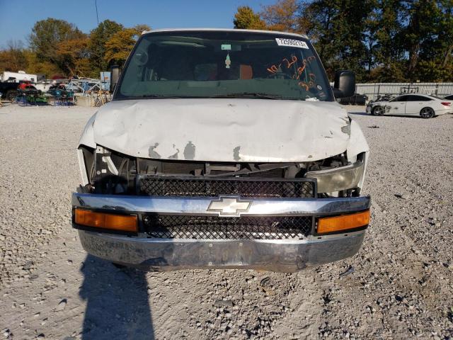 1GAZG1FG9B1173471 - 2011 CHEVROLET EXPRESS G3 LT WHITE photo 5